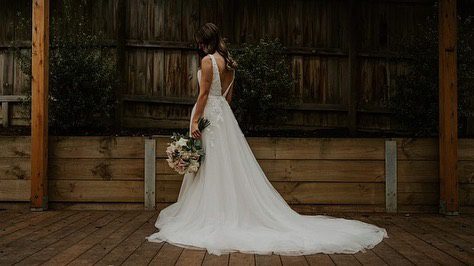 Ivory lace and tulle wedding gown